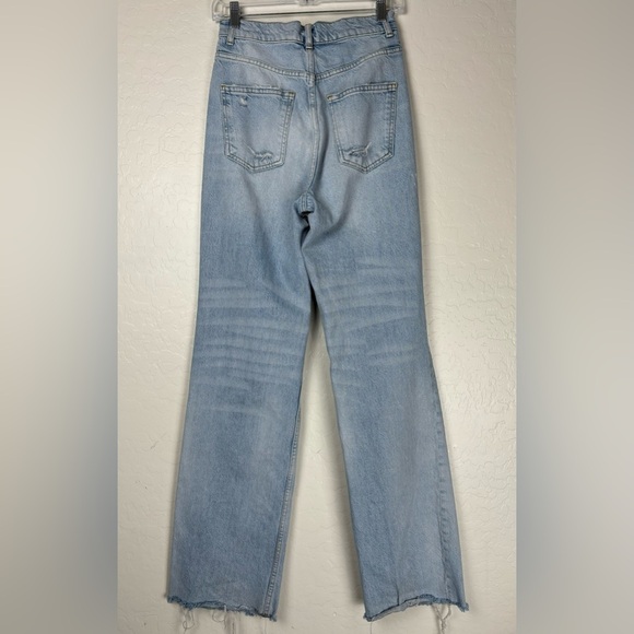 Zara The 90s Full Length Jeans Light Wash Distress Flare Hi Rise Raw Hem 2 0083 - Picture 5 of 9